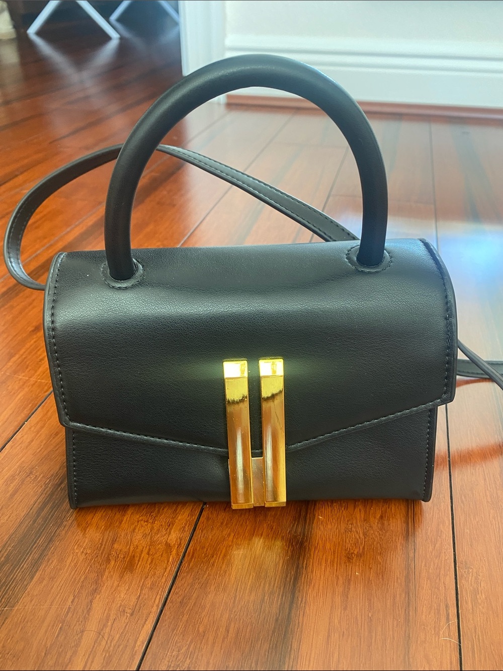 Classic Black Leather Top-Handle Crossbody Bag